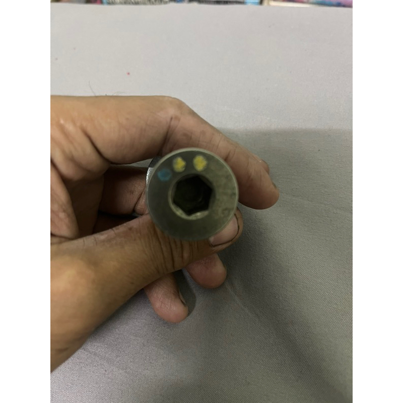 น็อตลูกรอกสายพานไทม์มิ่ง toyota vigo