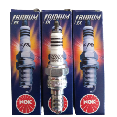 Spark Plug หัวเทียน IRIDIUM NGK เบอร์ CR8EHIX-9 สำหรับรถ HONDA CB400 SF CB650F CBR650F ของแท้