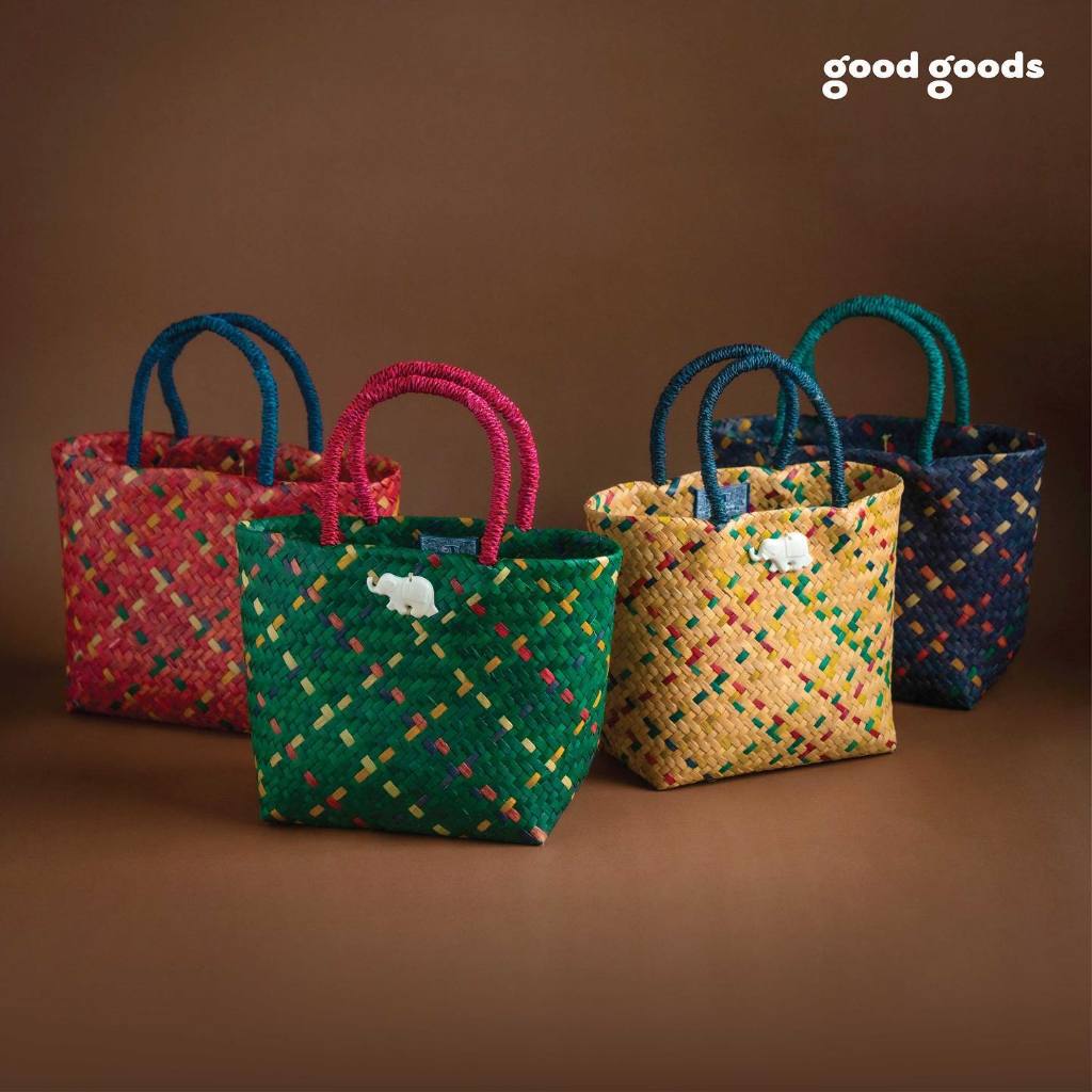 กระเป๋ากระจูดลายเส้นสายกก Good Goods