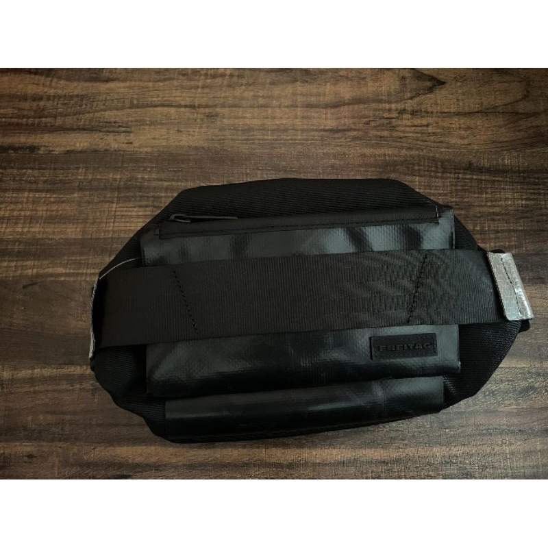 Freitag Dixon all black