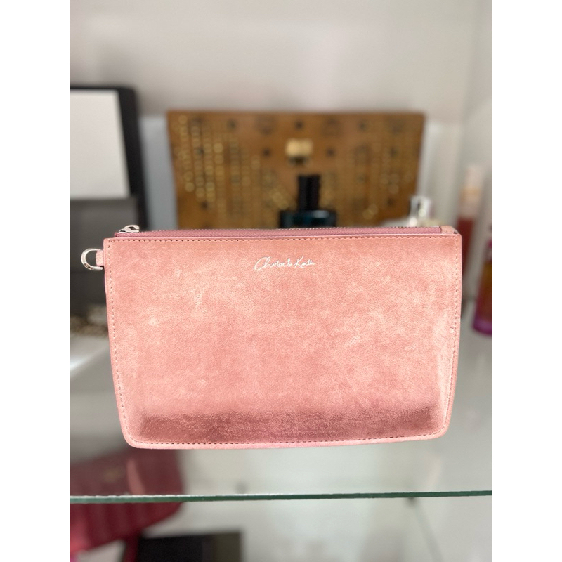 กระเป๋ามือสองของแท้  carles&kelth jelly bunny Guess