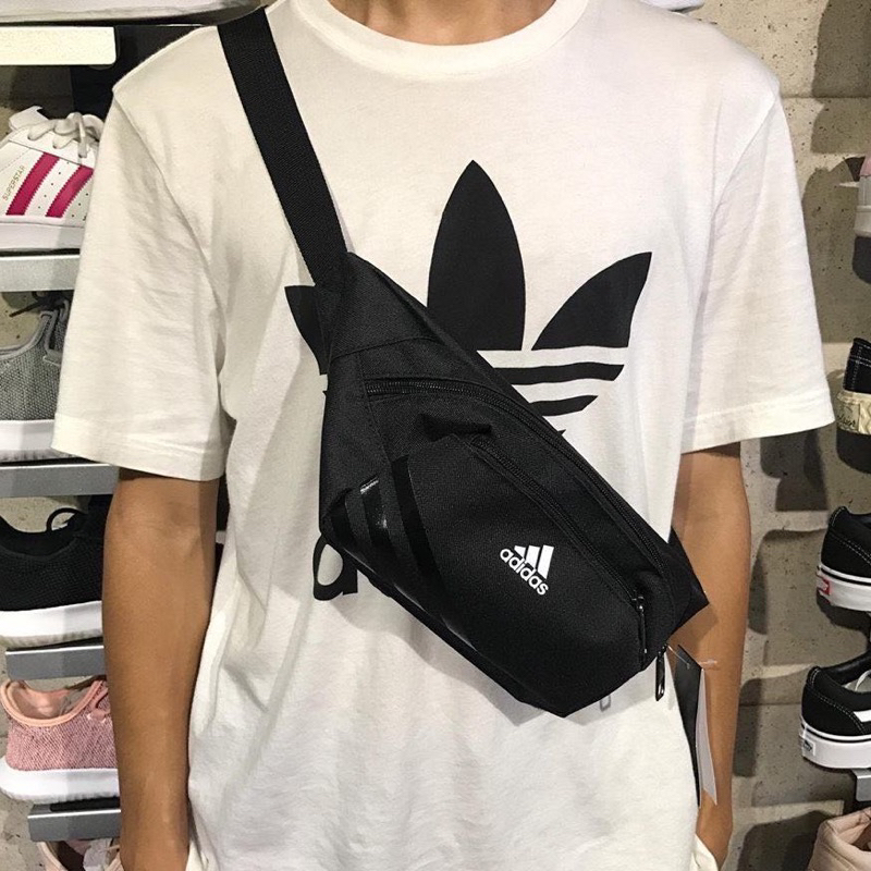 (ขายส่งด้วย)Adidas 🔥🔥กระเป๋าคาดอก คาดเอว เหมาะสำหรับผู้ชายและผู้หญิงที่จะใช้