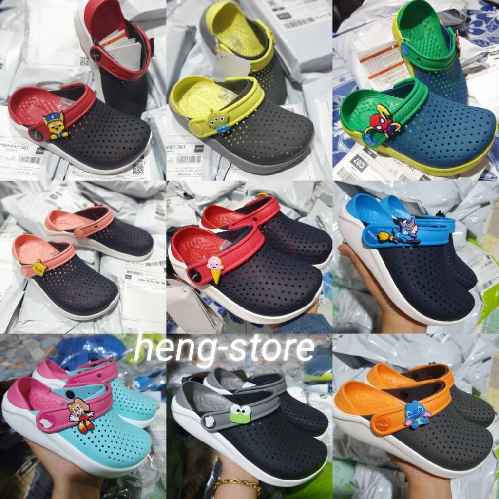 โปรใหม่ซื้อ 1แถมตุ๊กตา 2 รองเท้าเเตะเด็ก Crocs Kids ไซร้ 25 ถึง 35 ผลิตจากยางอย่างดีนิ่ม เบา ไม่ลื่น ราคาถูกกว่าร้านอื่น