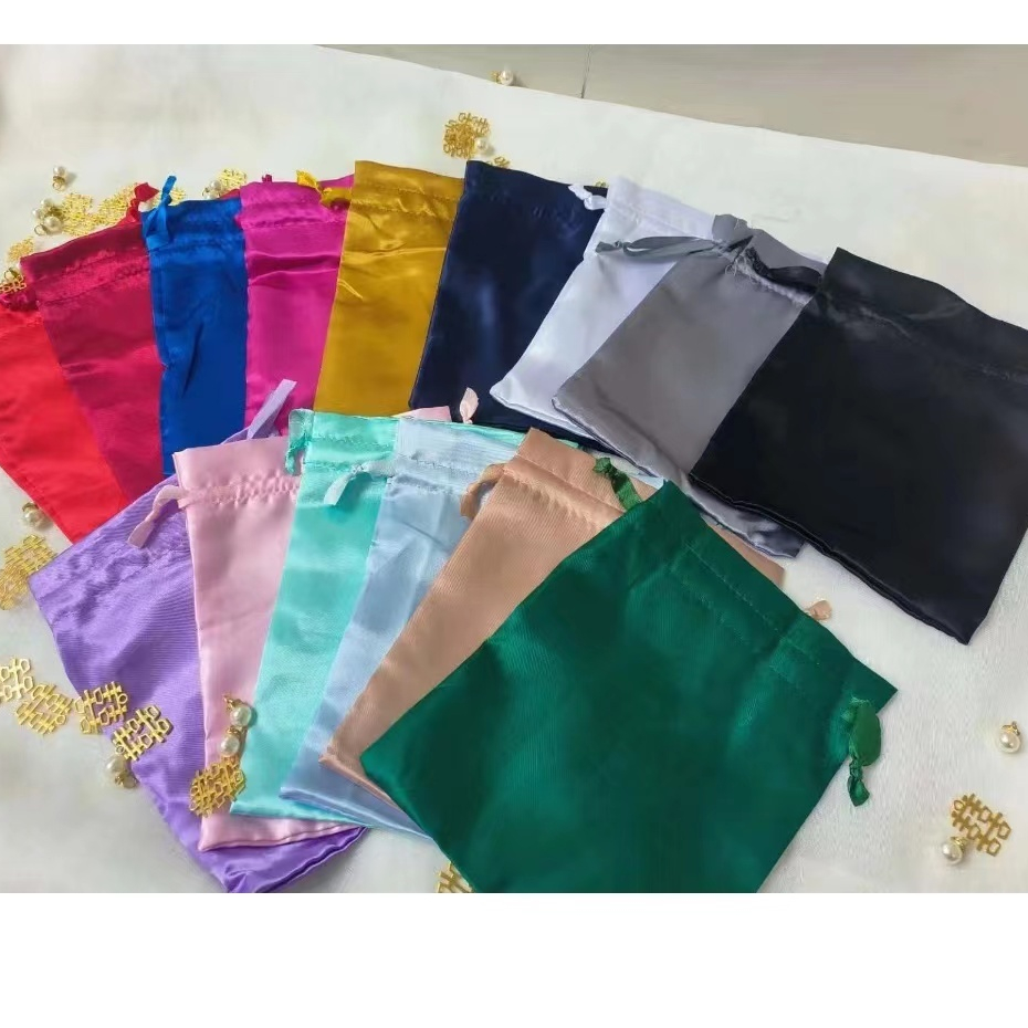 🌻พร้อมส่ง🌻ถุงผ้าซาติน ถุงหูรูด คุณภาพดี ใส่ของชำร่วย เครื่องประดับ