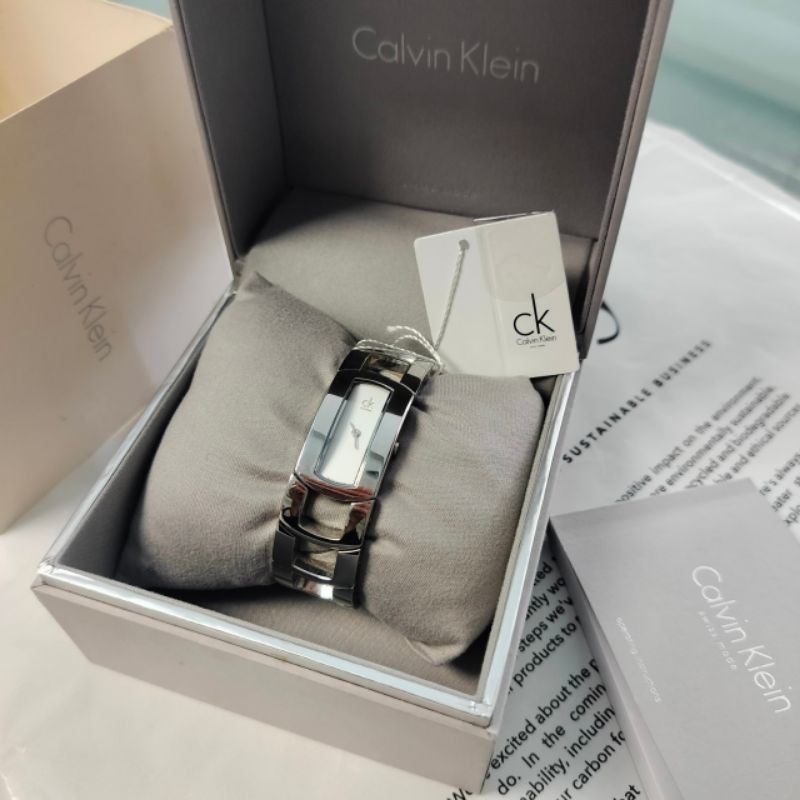 นาฬิกา มือสอง  ของแท้ 💯% Calvin Klein K3Y2M116