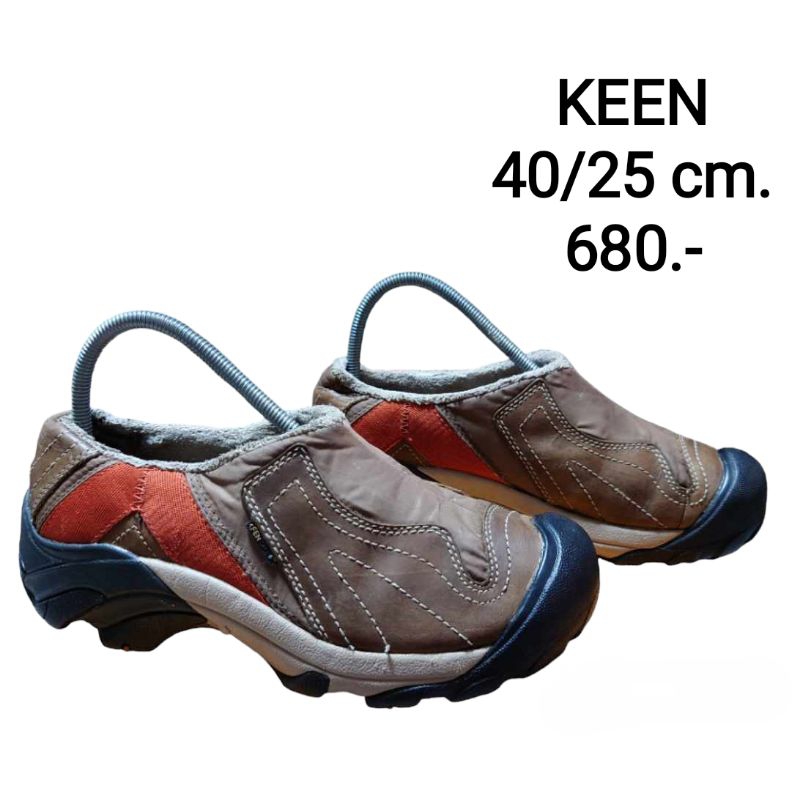 รองเท้ามือสอง KEEN 40/25 cm.