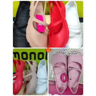 รองเท้า MONOBO รุ่น Moniga NICKY ลดพิเศษ