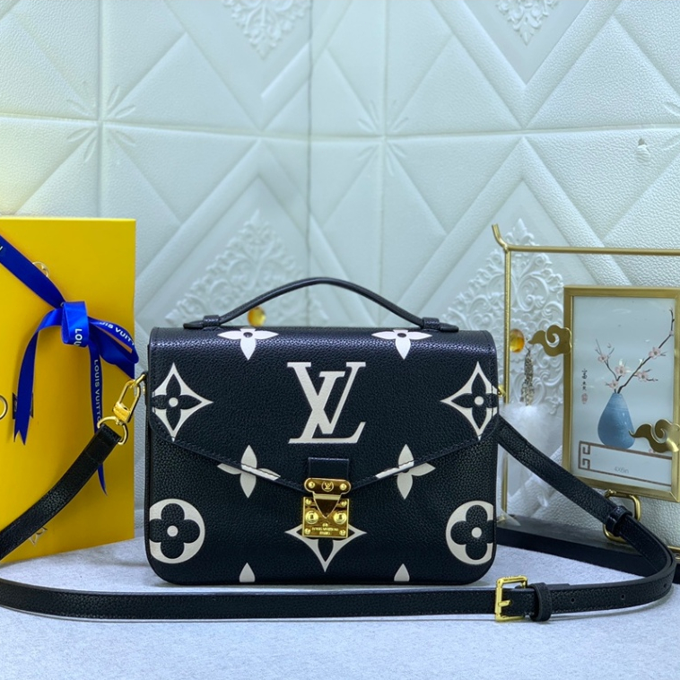 หลุยส์วิตตอง Louis Vuitton  LV  Ladies กระเป๋าสะพาย Pochette Metis กระเป๋าถือ M46302 M45809