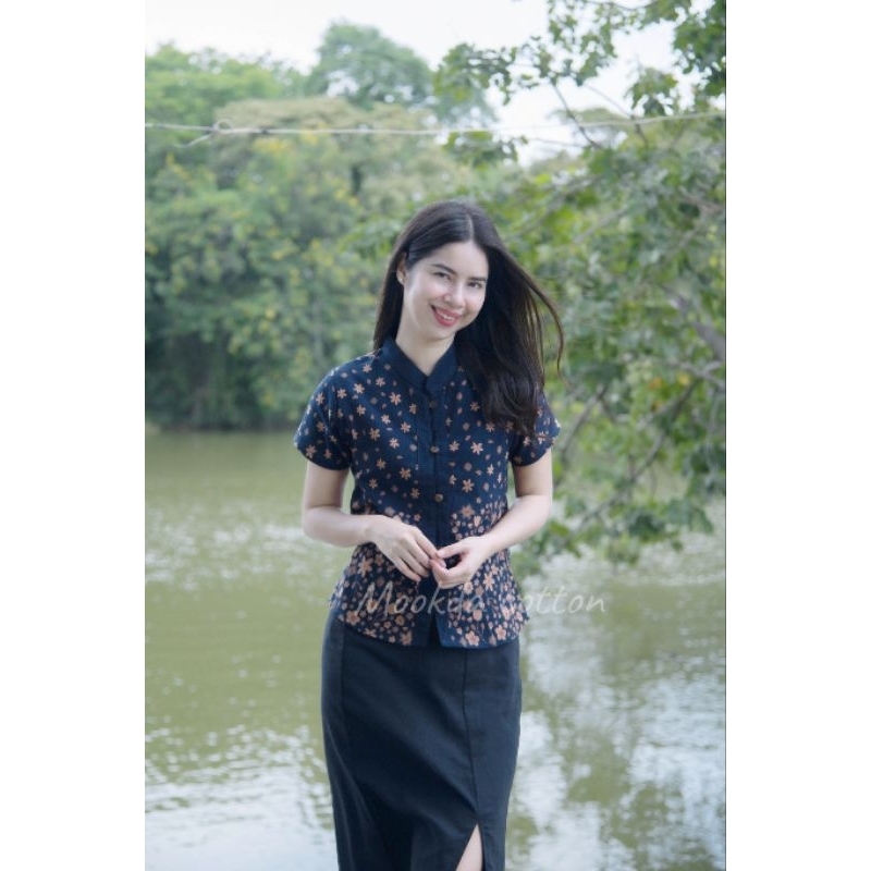 เสื้อผ้าฝ้ายพิมลายแต่งขลิปเนื้อนิ่ม