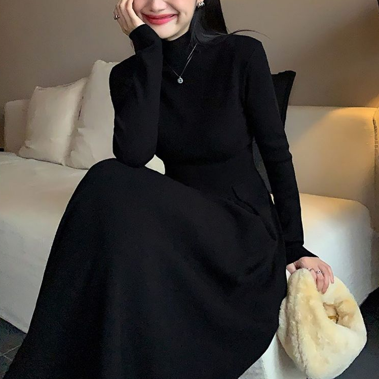 (Pre Order) เดรส รุ่น Patty Dress | PENN STUDIO