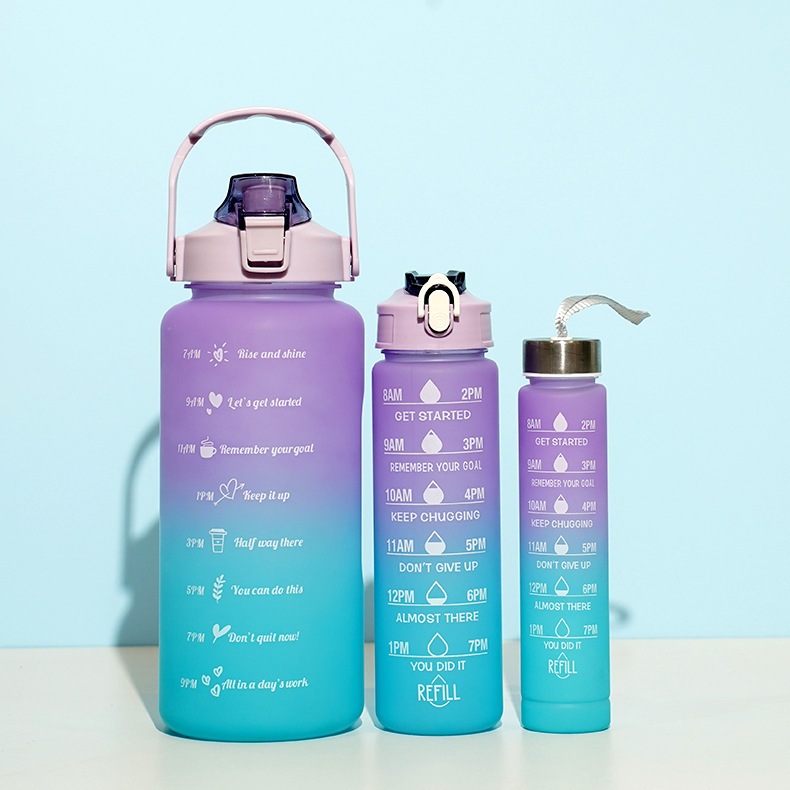 กระบอกน้ํา 2 ลิตร กระบอกน้ำสุดฮิต ขวดน้ำ 2 ลิตร (2000ml+900ml+300ml) สีพาสเทลสวยมากก พร้อมหลอด มีมาตรบอกระดับน้ำ สไตล์สป