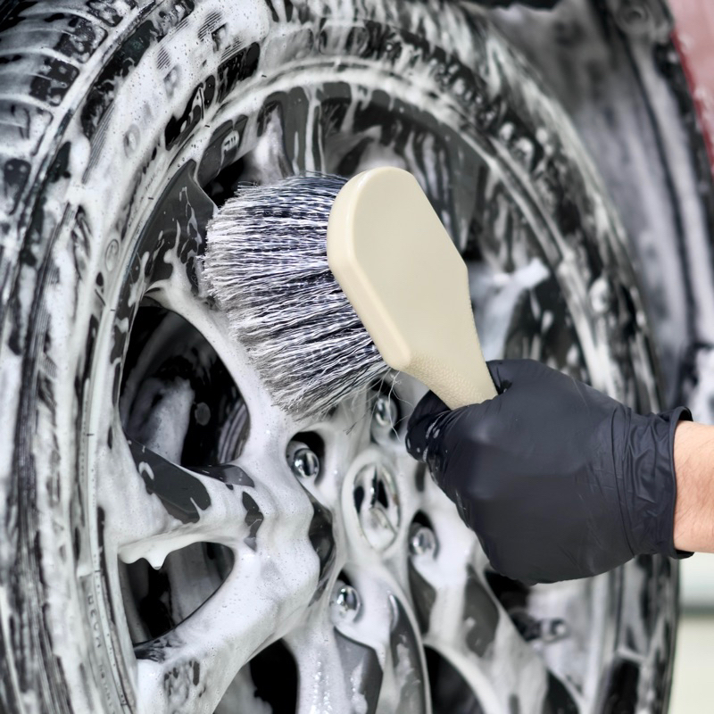 แปรงขัดหน้าล้อแม็กซ์ (WIBWUB Front Wheel Brush)