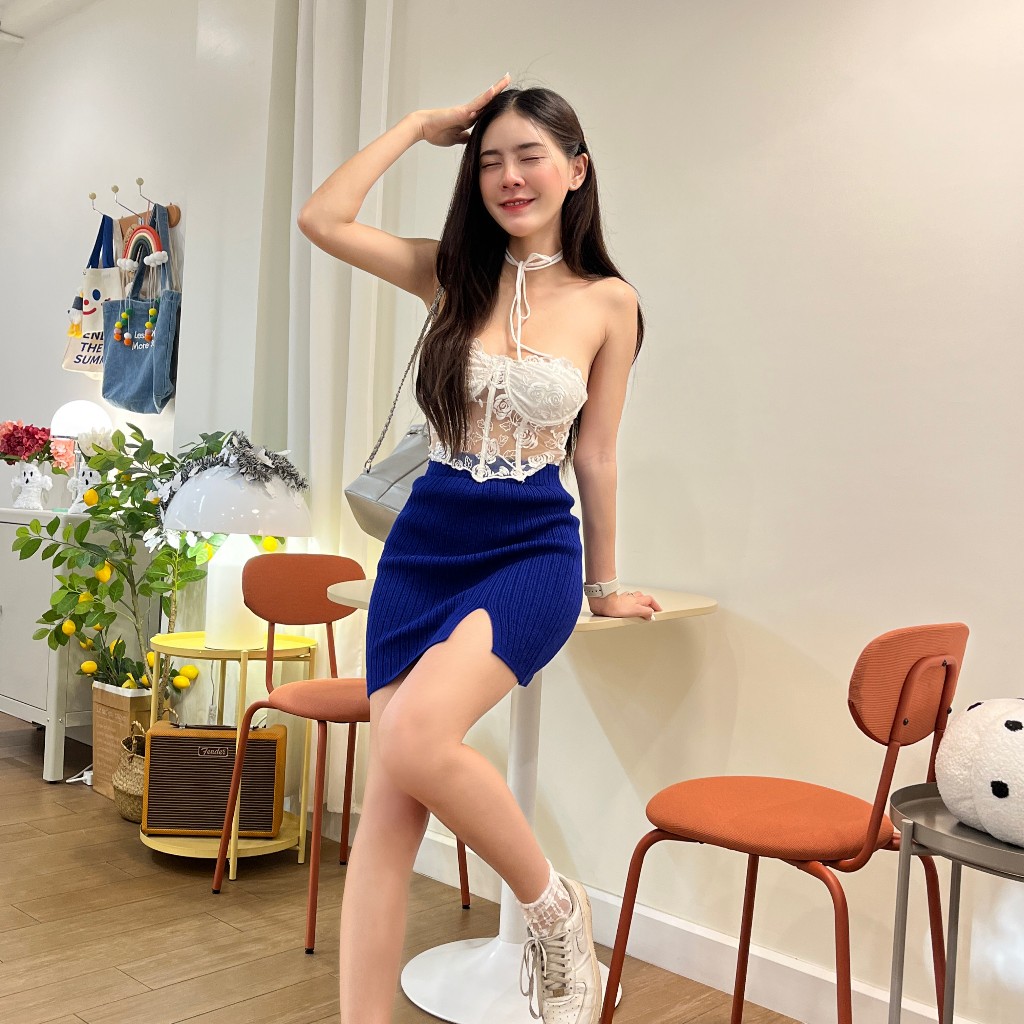 🌈SpinnyHouse🌈กระโปรงสั้นทรงเอ ผ่าข้าง ผ้าไหมพรมหนา 🦪 ต้อนรับลมหนาว รุ่น ยาหยี B-048-2-A - รูปที่ 3