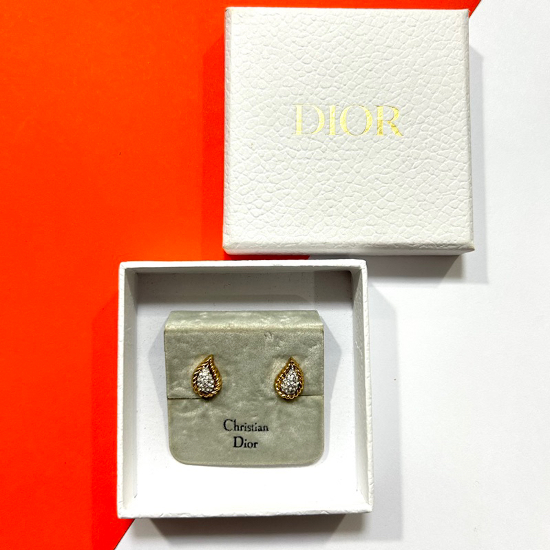 ต่างหูหนีบ CHRISTIAN DIOR VINTAGE CRYSTALS EARRINGS CLIP แท้