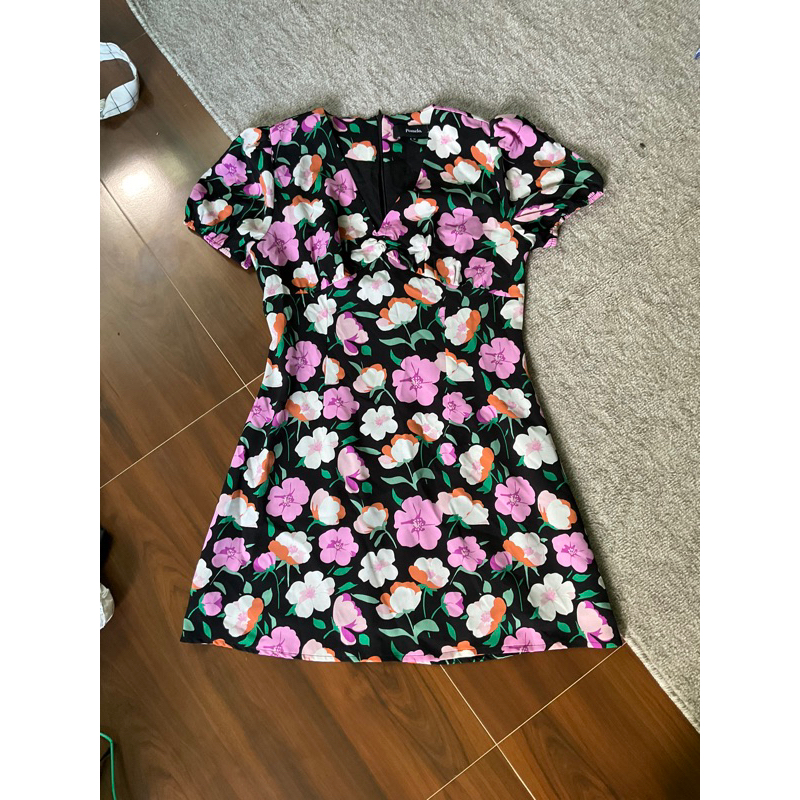 Mini dress Pomelo มือสอง