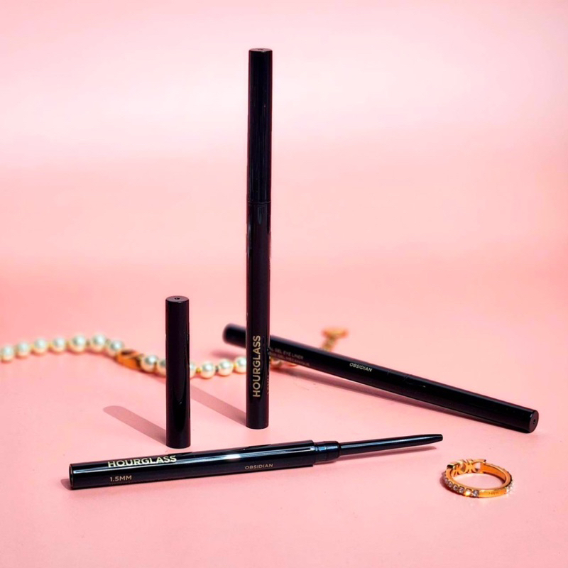 เหลือ 599 ฿ โค้ด (30WOW200)  🟩 พร้อมส่ง  Hourglass 1.5 mm Mechanical Gel Eye Liner สี Obsidian ป้ายไทย