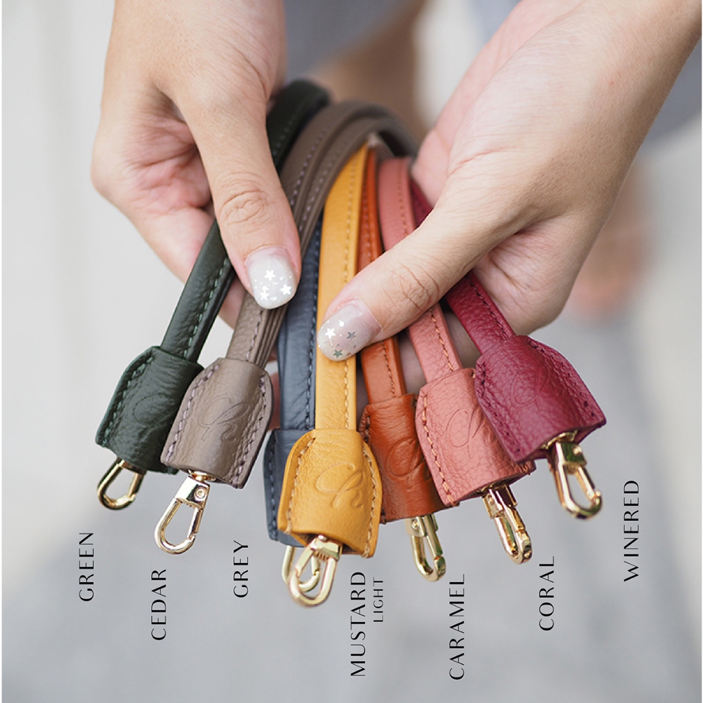 Neck Strap สายคล้องคอหนังวัวแท้ สายหนังวัวแท้ Charin bag (ไม่รวมกระเป๋า)
