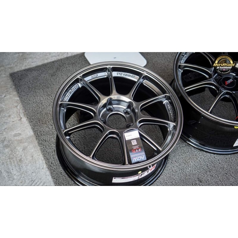 ล้อเบา TC105X ขอบ17”×8.5 et+32 สี EJ TRITON งาน AOW Flowforming 7.5 กก.