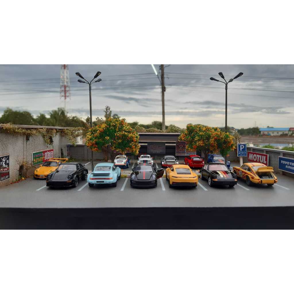 ฉาก Diorama ลานจอดรถ 12ช่อง สเกล 1/64