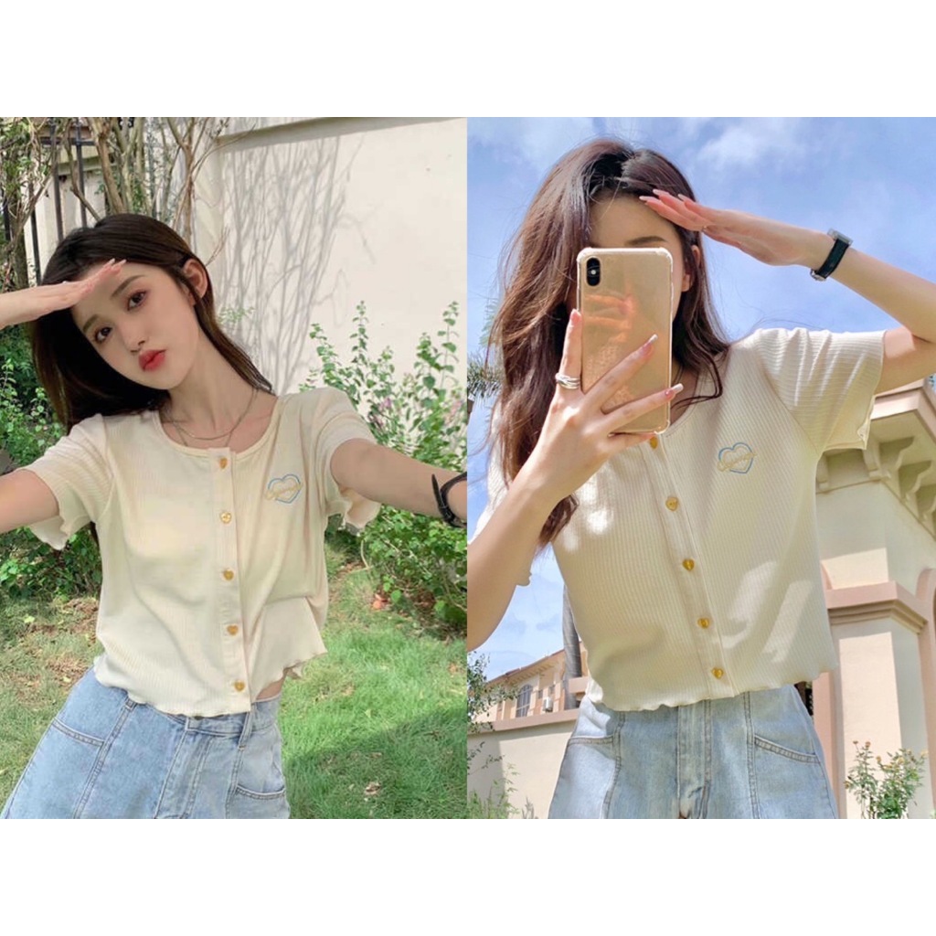เสื้อครอป มีกระดุมลายหัวใจ คอกลม น่ารักๆ B813
