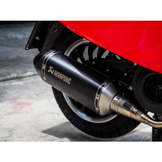 Mr.Balon ท่อแต่ง Akrapovic Full System แท้ New Vespa รุ่น Sprint, Primavera