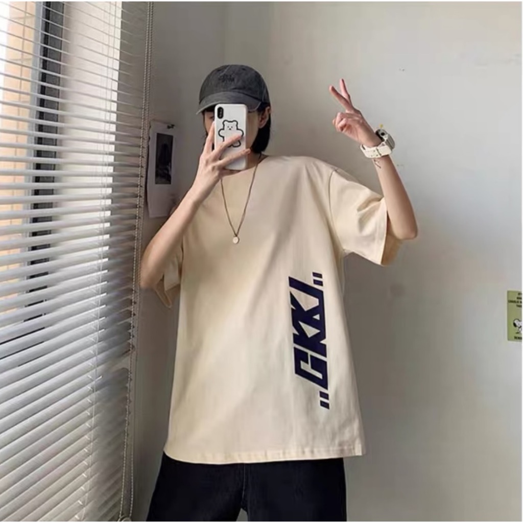 เสื้อยืดคอกลมเท่ๆ สีคุมโทนสไตล์เกาหลี ลายอักษรเท่ๆ ใส่สบายไม่ร้อนระบายอากาศได้ดี
