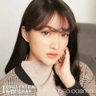 คอนแทคเลนส์ Dali Extra Size Gray (Neo Cosmo) ดาลี่สีเทา สายแบ๊ว ขนาดโตปานกลาง มีส่งด่วนใน กทม.