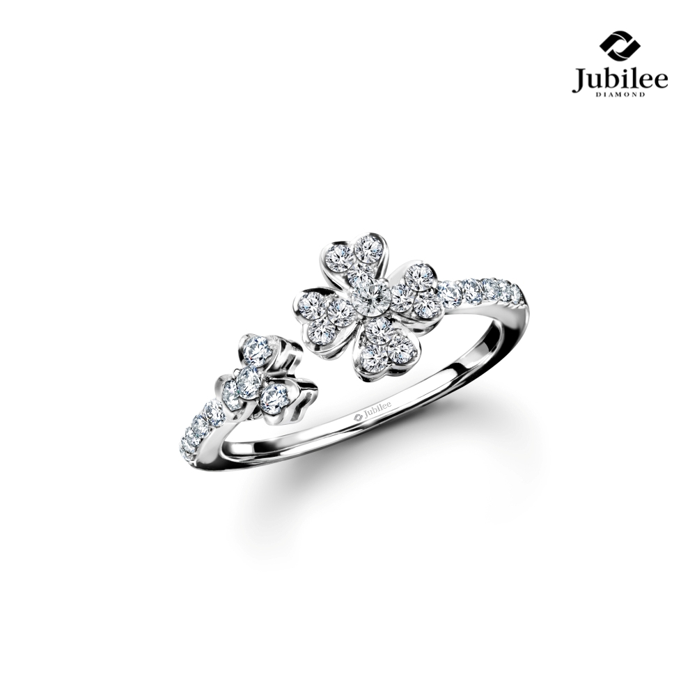 Jubilee Diamond แหวนเพชร Charming Luck Clover Ring  เพชรแท้ เพชรน้ำ 99