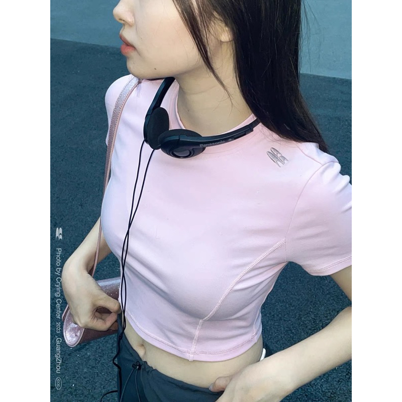 #CryingCenter #เสื้อยืด #ชมพู #ข้าวโอ้ต #เทาเขียว