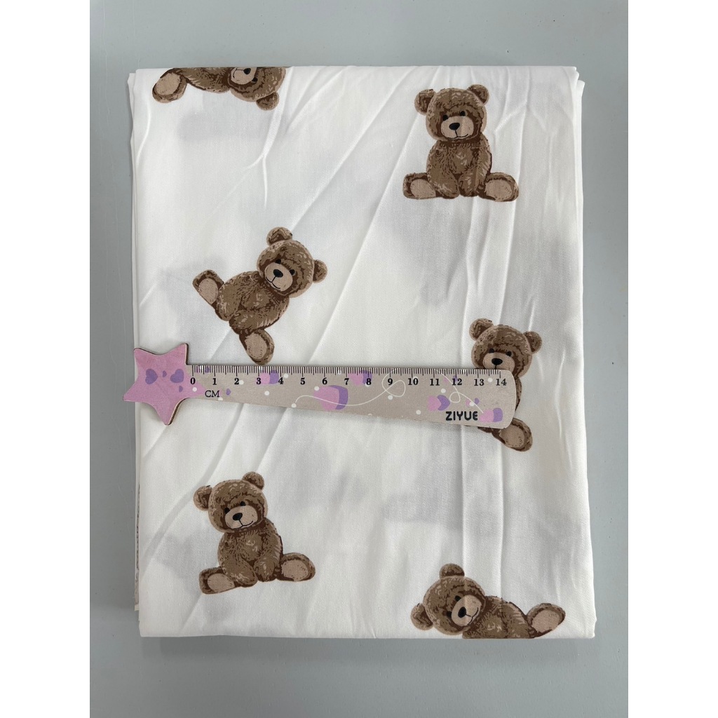 ผ้าาคอตตอน 100% คอตตอนทอทวิล ลายหมีพื้นขาว หัวใจน้ำตาลพื้นขาว ตารางหัวใจน้ำตาล - รูปที่ 3