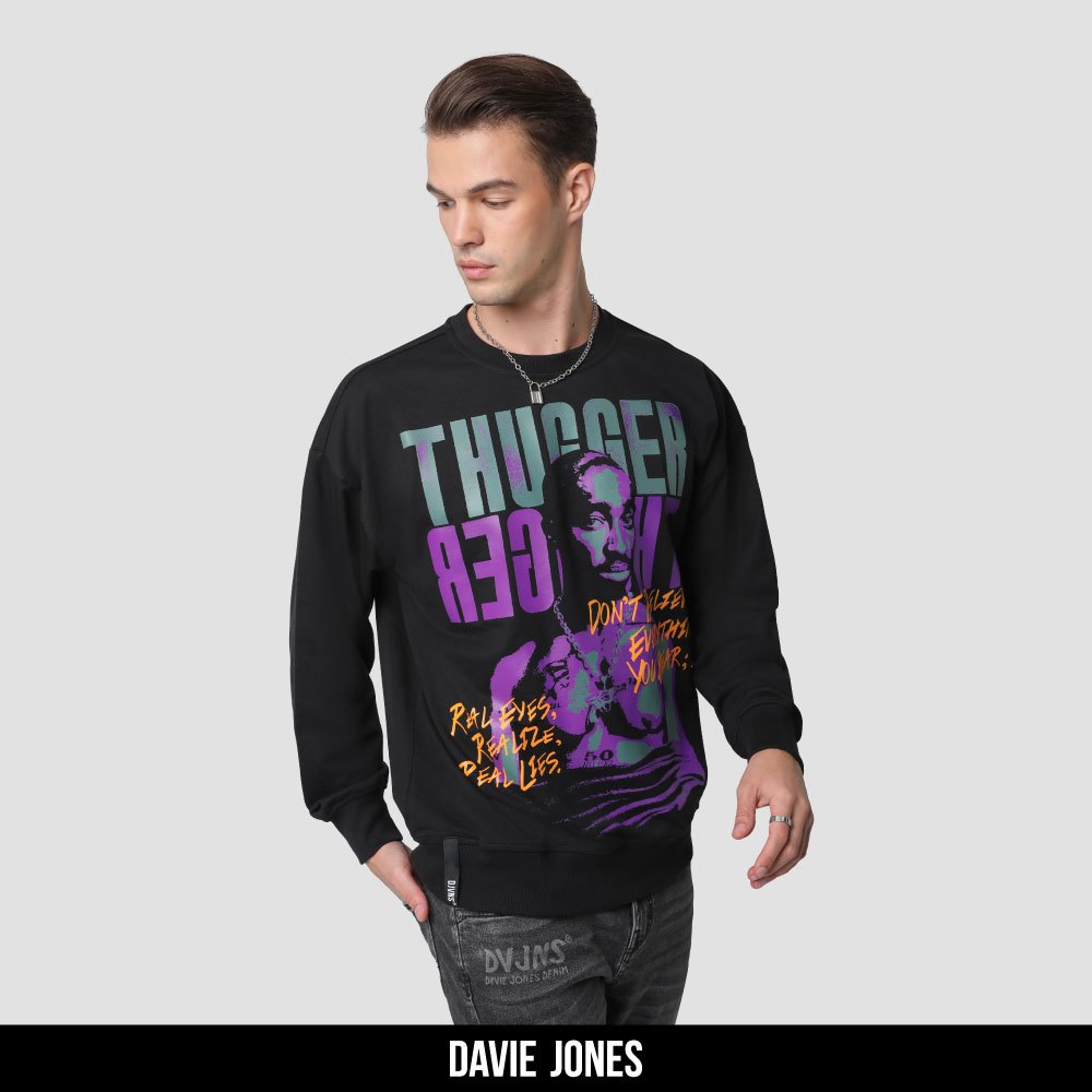 DAVIE JONES เสื้อสเวตเตอร์ พิมพ์ลาย Graphic Oversize Fit Sweater SW0048 สีดำ