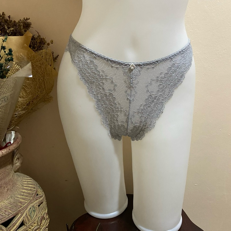 # จีสติงมือ 1 Wacoal  M 33- 37