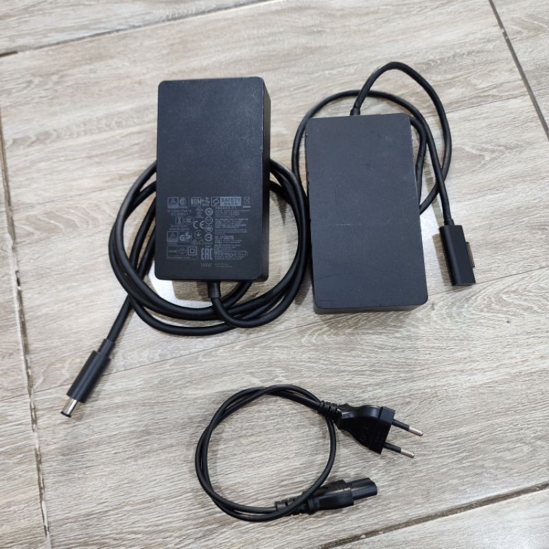 Microsoft Surface Dock 2 #มือสอง #ของแท้