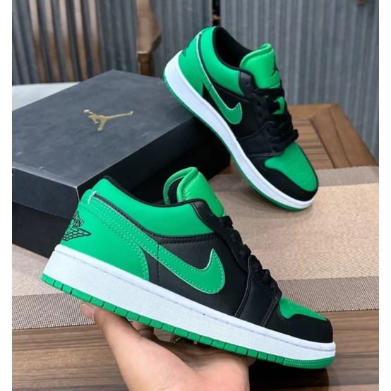 (ของแท้100%) Nike Air Jordan 1 Low "Lucky Green"green