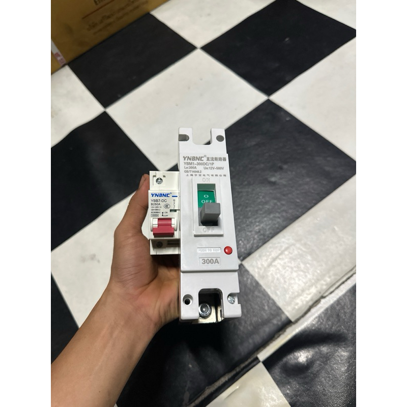 เบรกเกอร์ DC 300A- 600A ประสิทธิภาพสูง General electric vehicle circuit breaker 400A - 600A