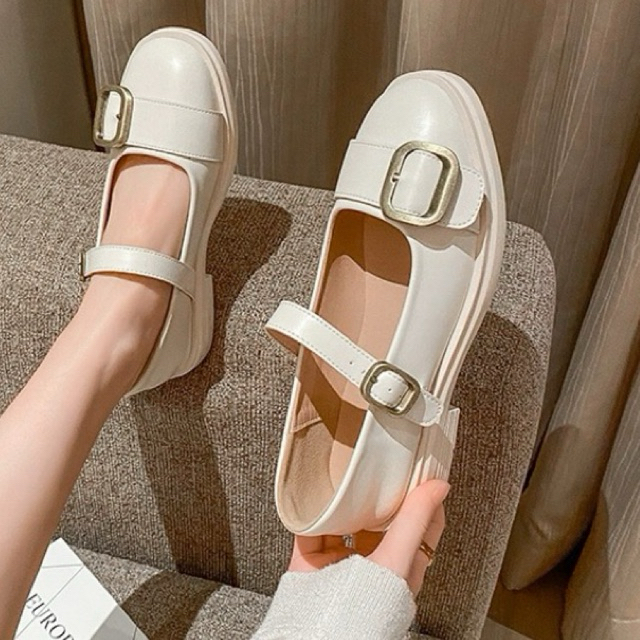 Size 35-43 รองเท้าหนังหุ้มส้นผู้หญิงส้นต่ำมีสายรัดข้อ มีถึงไซส์ใหญ่ งานตรงปกส้นสูง 3cm.