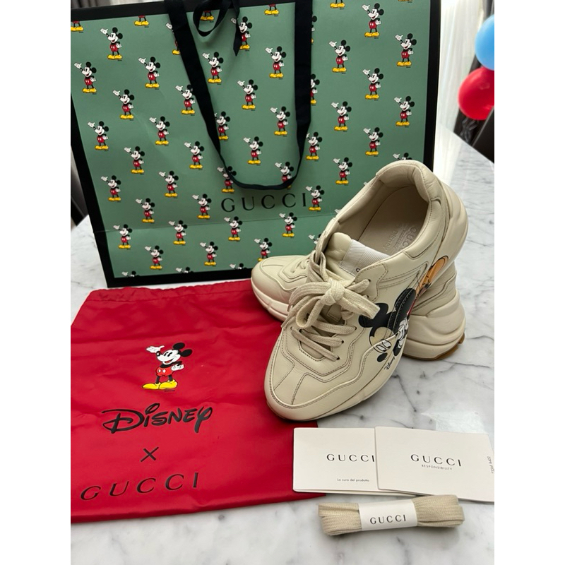 รองเท้าใบGucci x Disney Mickey Mouse ไซต์37ในรองเท้า 24cm ของแท้100%มือสองสภาพดี