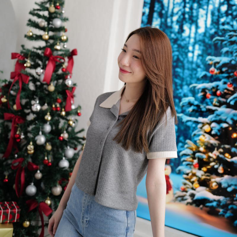 เสื้อผ่าหน้า แต่งขอบ+คอปกเบจ ผ้านิ่ม