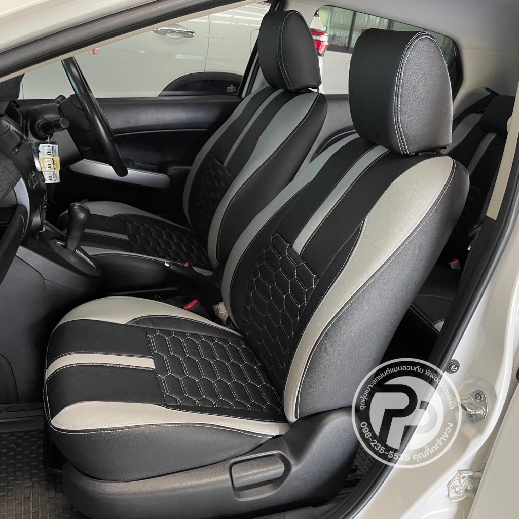 หุ้มเบาะสวมทับตรงรุ่น mazda 2 ลายสปอร์ต สีดำด้ายขาวขอบเทาอ่อน โรงงานหุ้มเบาะพีพีออโต้สปอร์ต