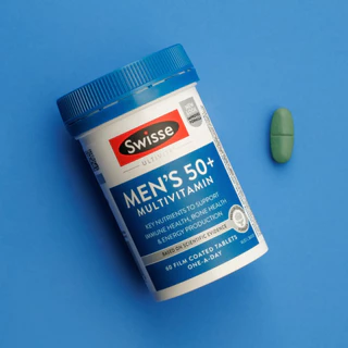 Swisse Men's 50+ Multivitamin 90 เม็ด วิตามินเสริมสำหรับชายวัย 50+ EXP07/2027