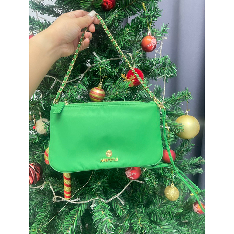 กระเป๋า Nylon pouch แบรนด์ Aristotle สีเขียว