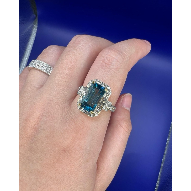 แหวนพลอย zircon  แท้