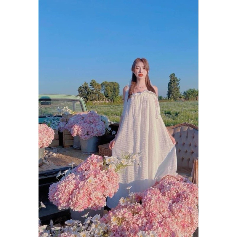 เดรสสีขาวป้าย SEOULSTORE  Fz used 🤍