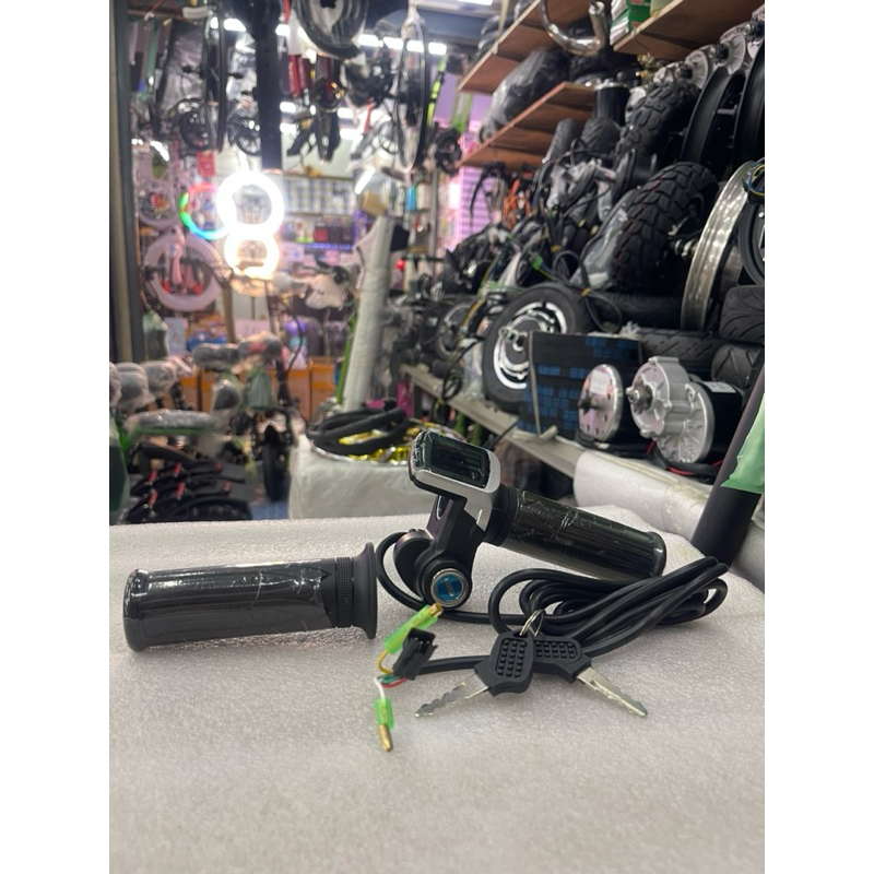 จักรยานไฟฟ้าคันเร่ง24V36V48V Accelerator สำหรับ E-Bike/Skuter Listrik อุปกรณ์เสริมคันเร่ง Handlebar จอแสดงผล LED