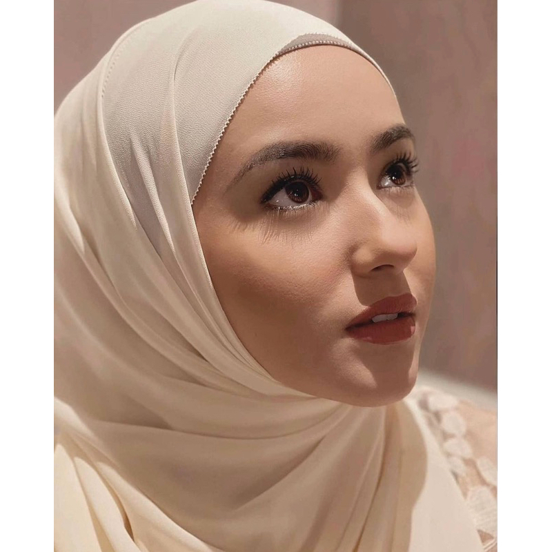SHAWL CHIFFON EYELASH ผ้าชีฟองเย็บขอบเลเซอร์คัต พันยาว