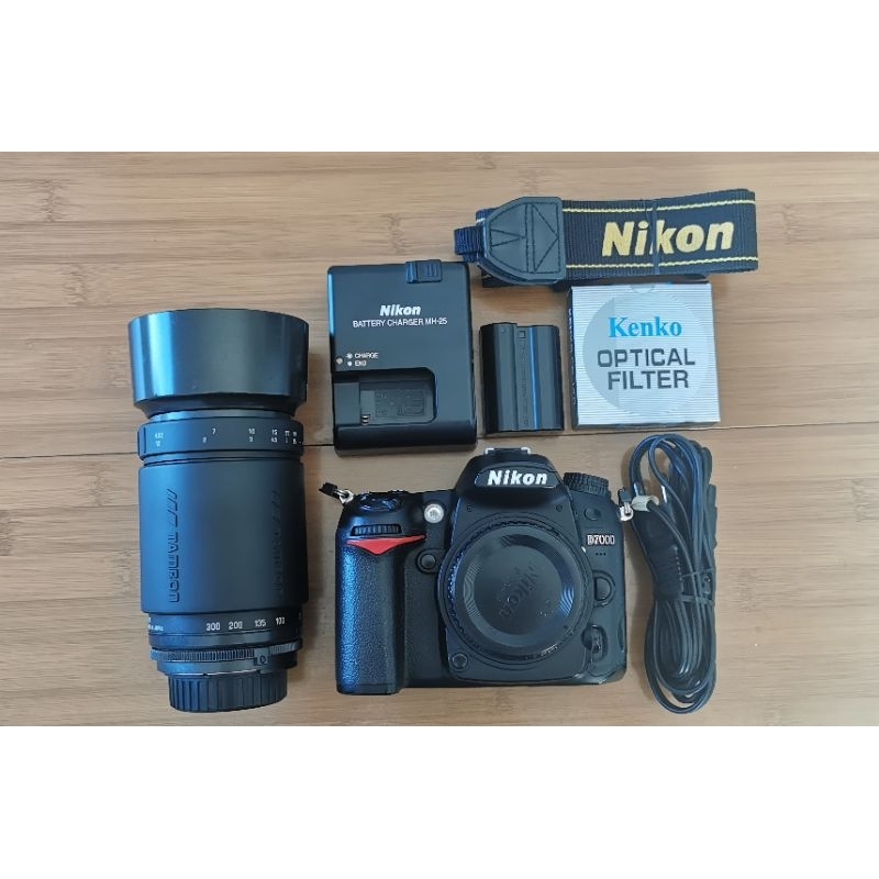 Nikon​ D7000​+70-300​mm DX MACRO