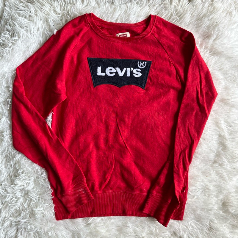 เสื้อแขนยาว levis สีแดงของแท้100%