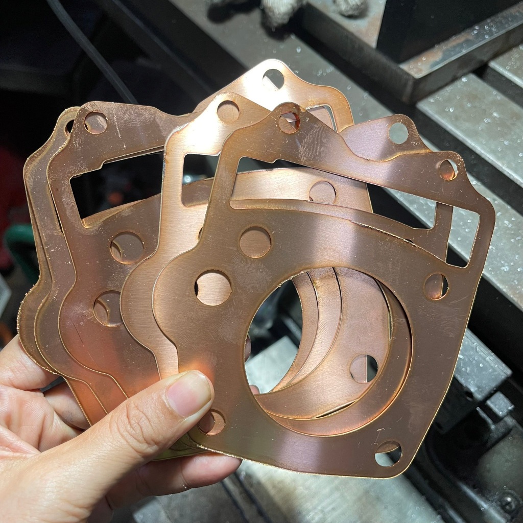 ประเก็นทองแดง WAVE125 ขนาด 54-71 มม. หนา0.5มม.ยกขอบ - รูปที่ 2