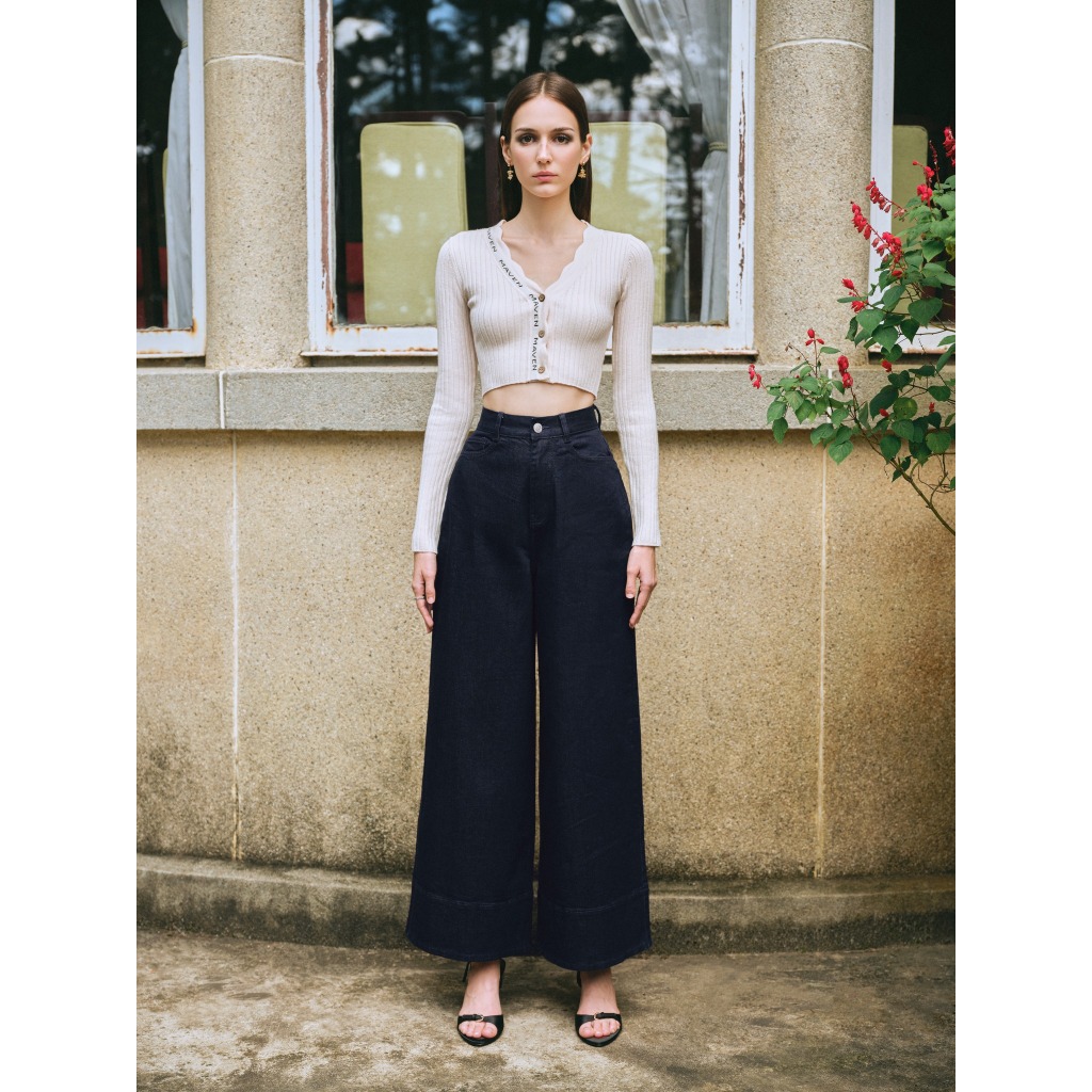 Maven เสื้อ รุ่น Ariana Beige Top