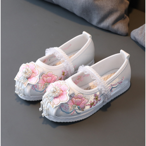 พร้อมส่ง รองเท้าจีนเด็กผู้หญิงสีแดงลายดอกบัว รองเท้าจีนย้อนยุค